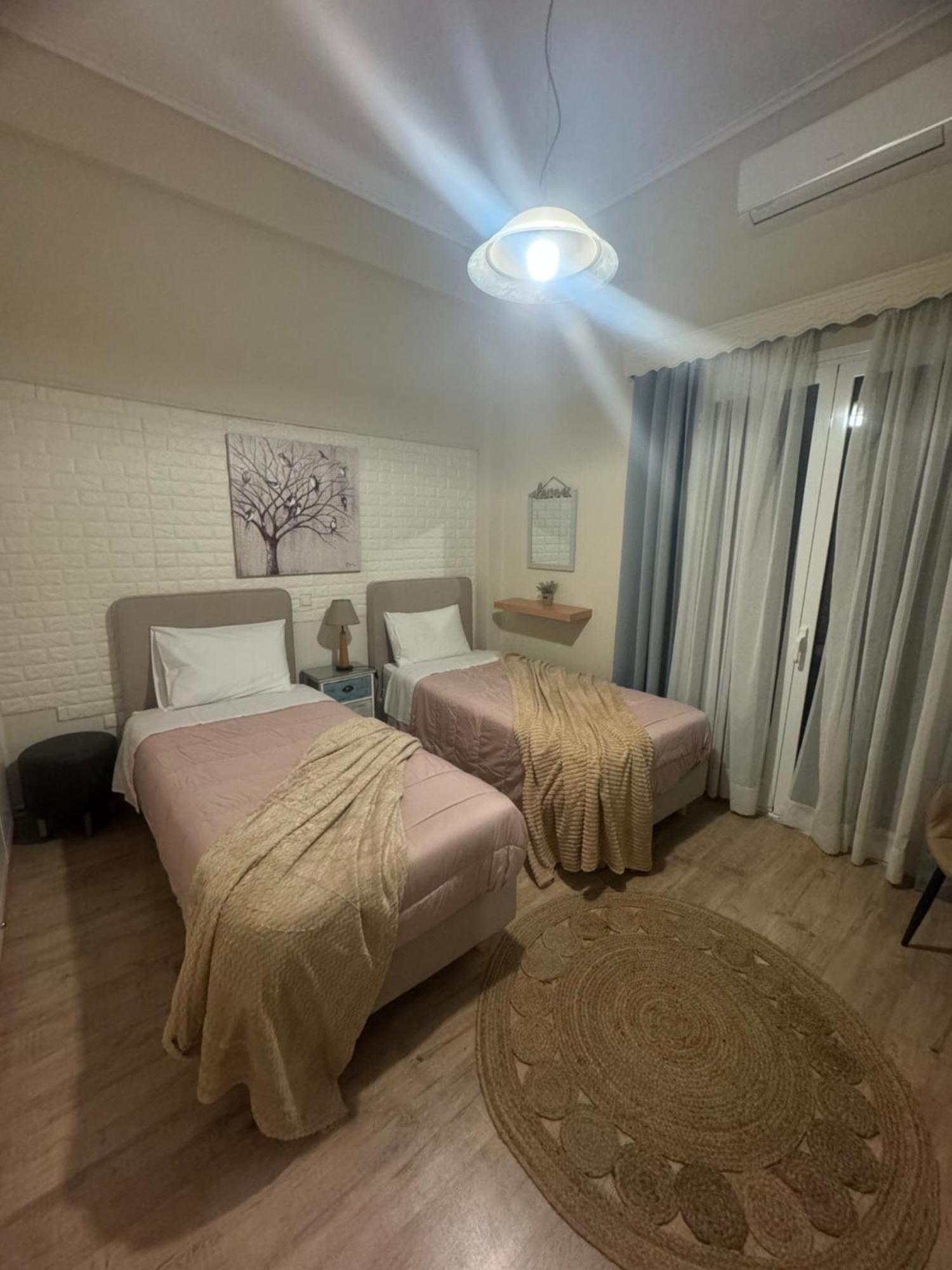 Luxury Seafront House Nearby Delphi Kirra Exterior foto